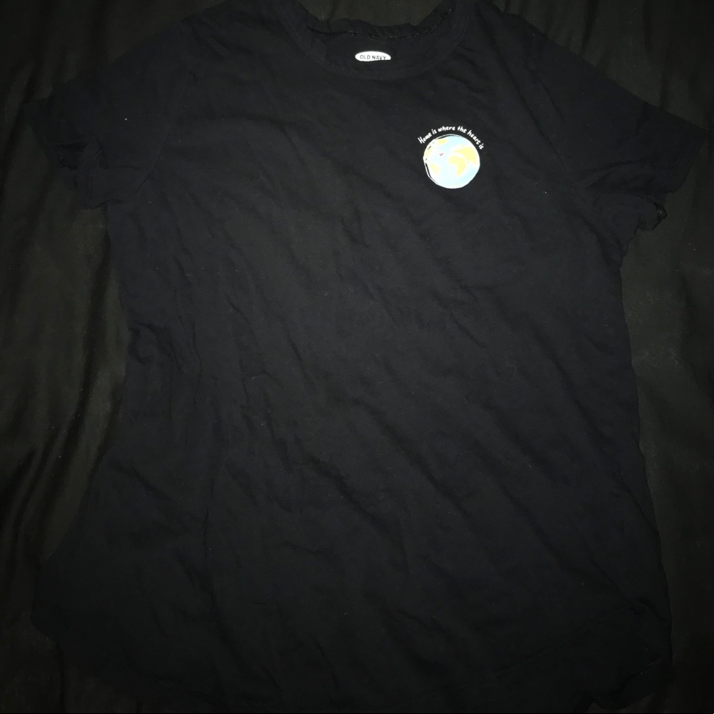 black tee